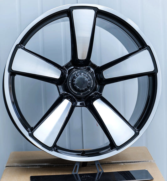 OEM+ Porsche GTS/Centerlock Wheels