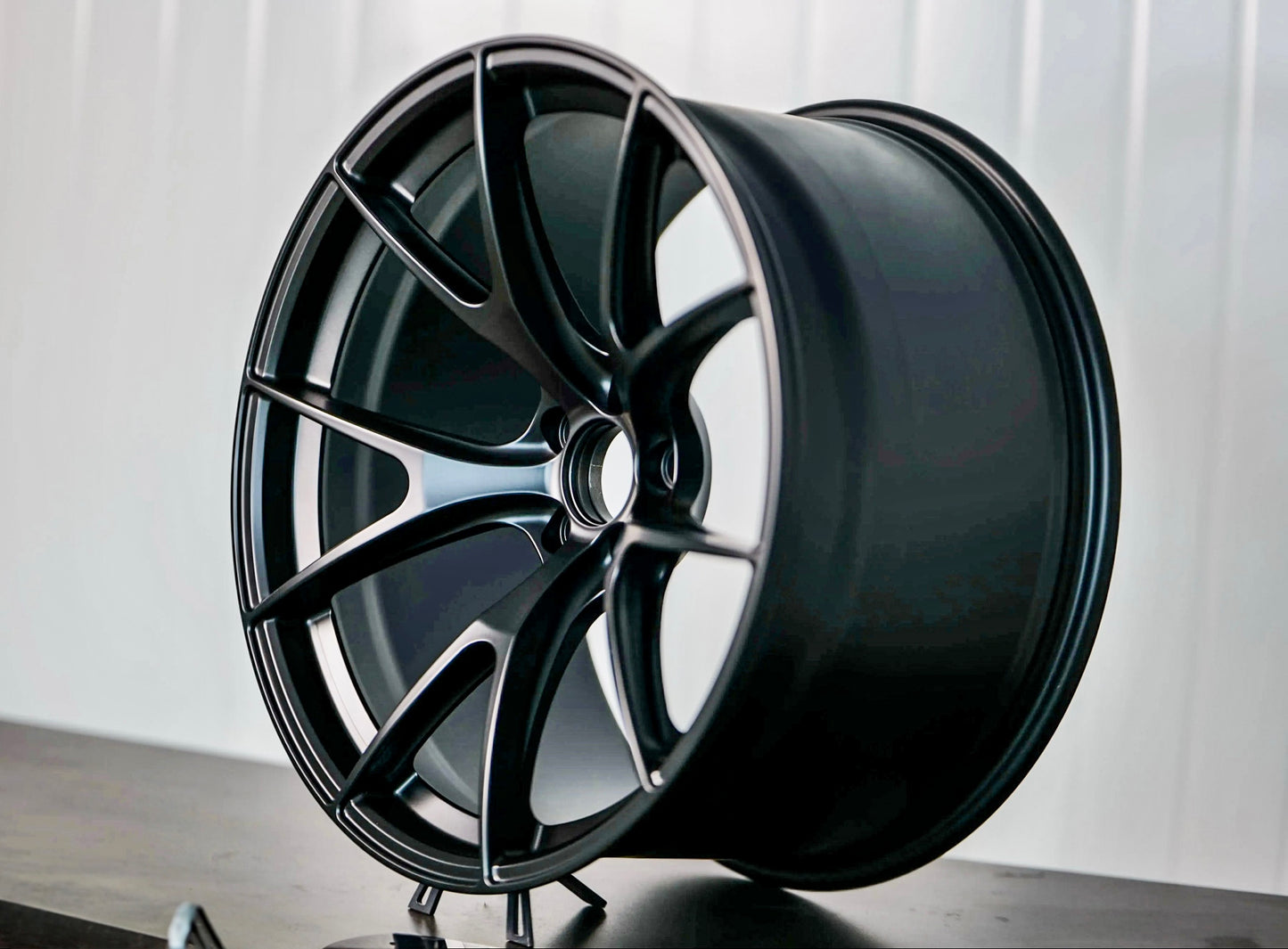 AA04 Wheels