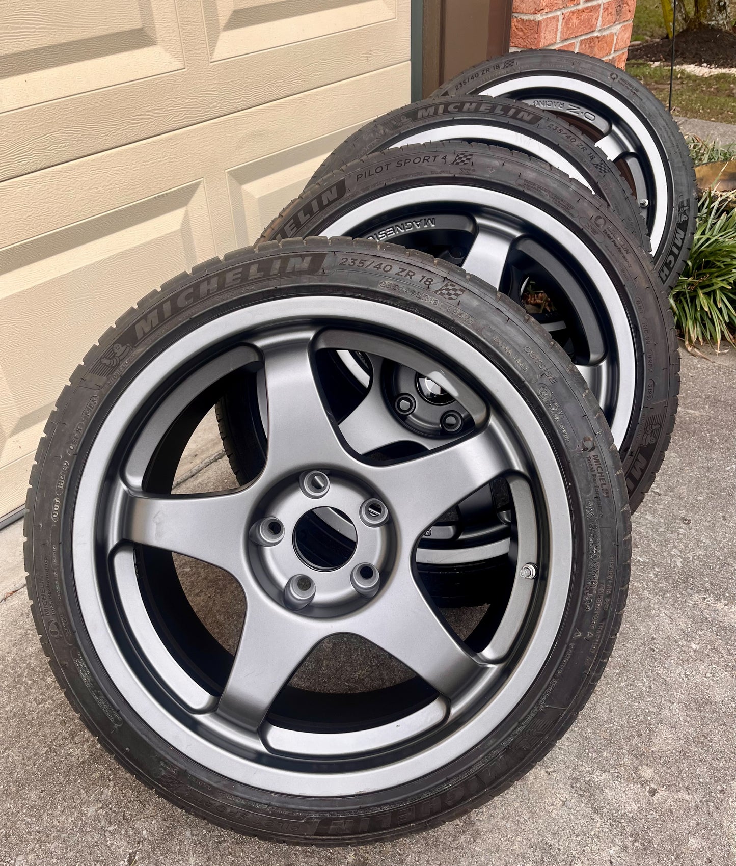 AA14 Wheels
