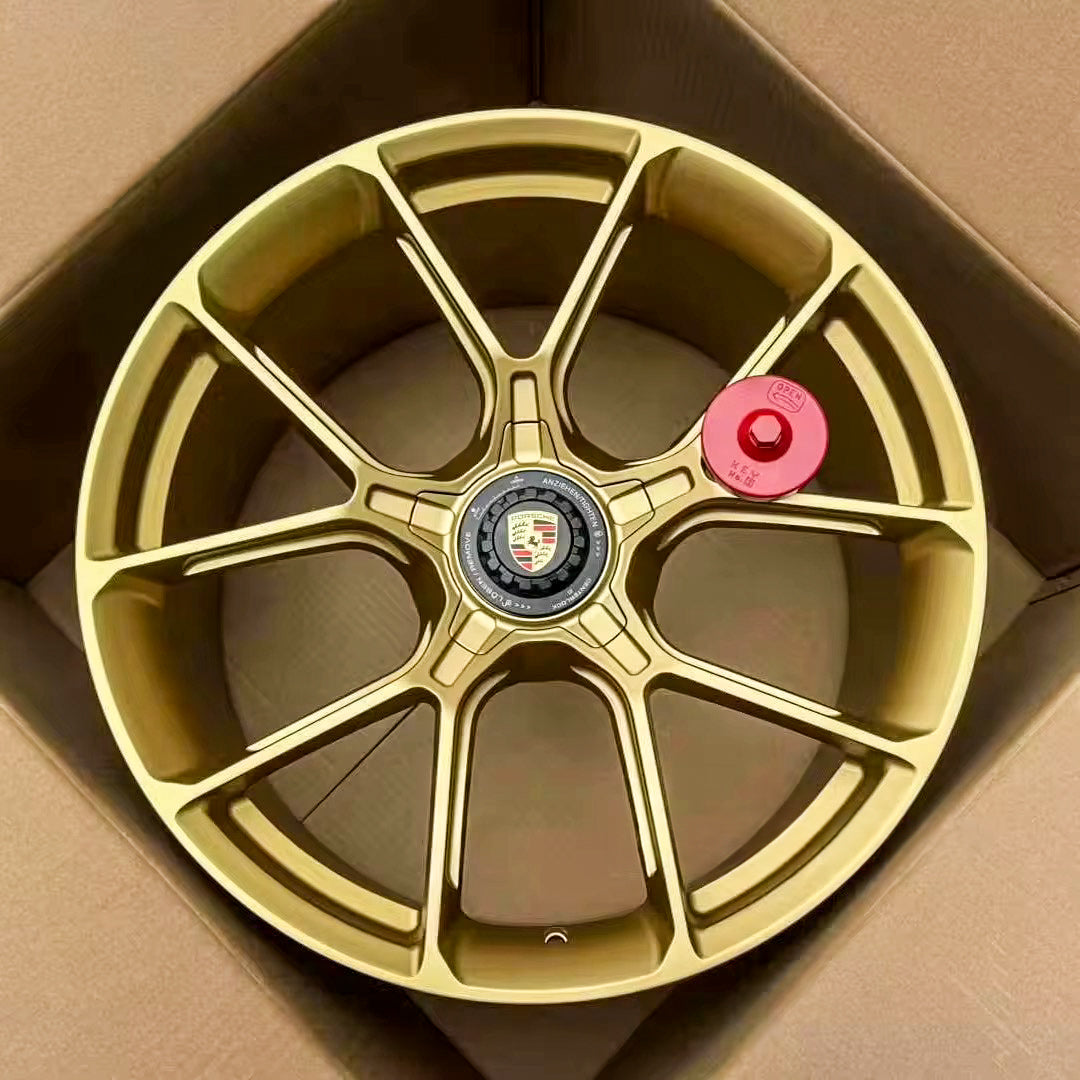 OEM+ Porsche GTS/Centerlock Wheels