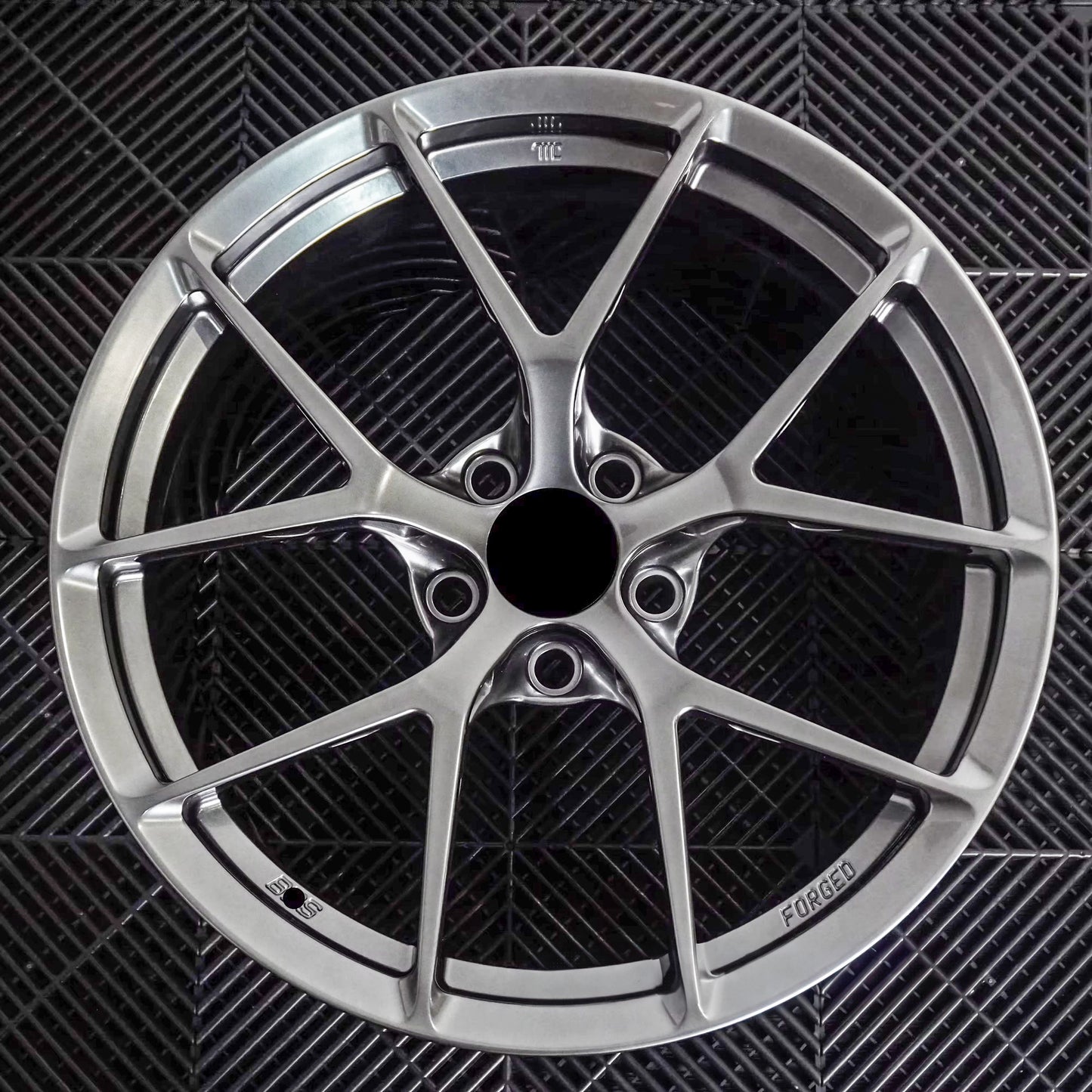 AA02 Wheels